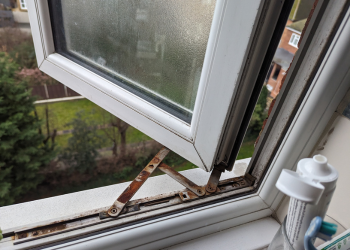 double glazing window hinges repair